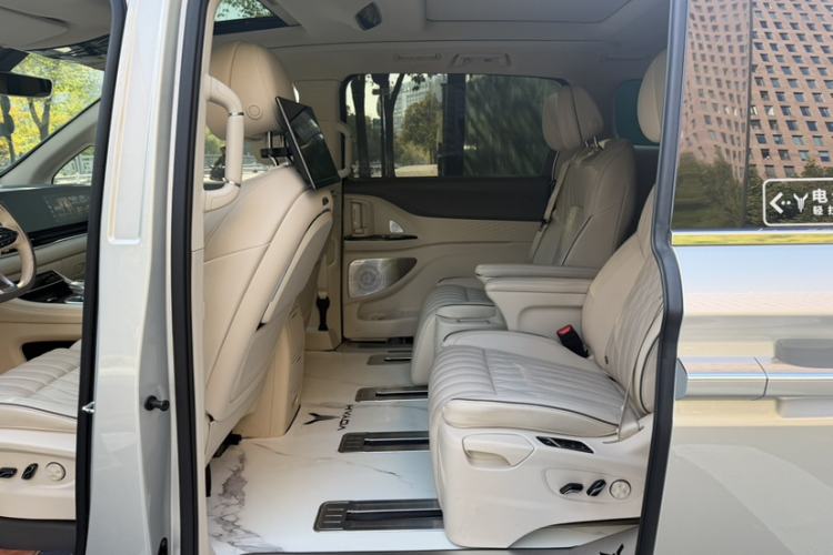 Used VOYAH Dream 2022 Low-Carbon Edition Dream+ Smart Enjoyment Package
