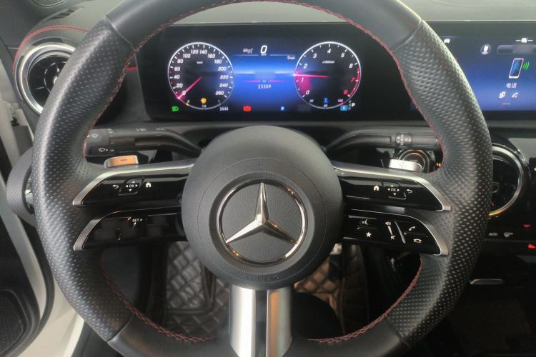 Used Mercedes-Benz CLA 2024 CLA 200
