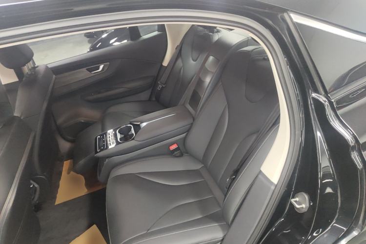 Used Hongqi E-QM5 2021 Charging Flagship Edition
