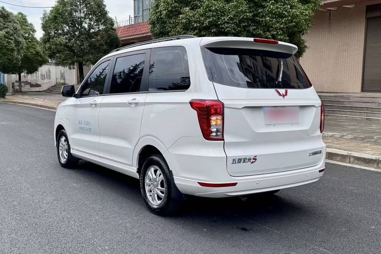 Used Wuling Hongguang 2018 1.5L S Comfort Model L2B
