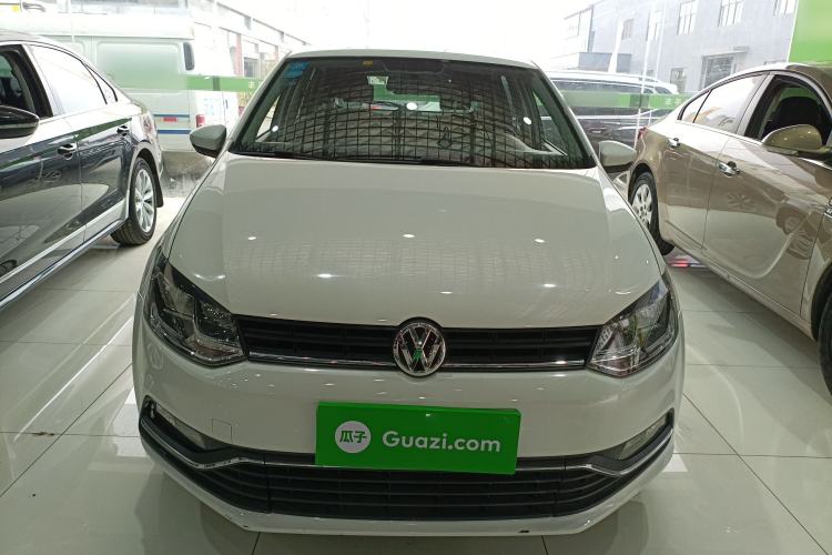 Used Volkswagen Polo 2016 1.6L Automatic Comfort Model
