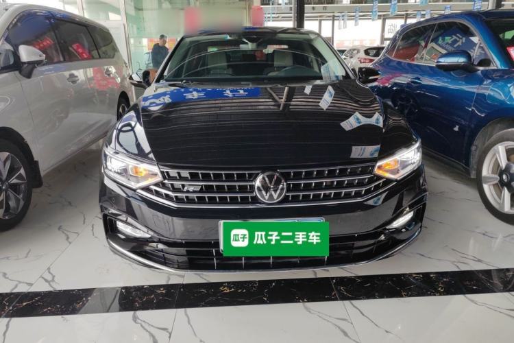 Used Volkswagen Magotan 2023 2 Million Units Commemorative Edition 330TSI DSG Luxury Version
