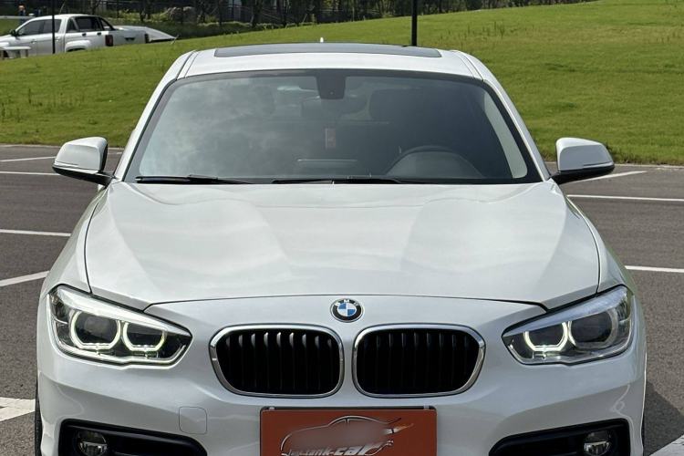 Used BMW 1 Series 2018 118i Sport Design Package
