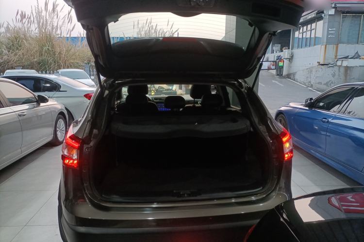 Used Nissan Qashqai 2016 2.0L CVT Luxury Edition