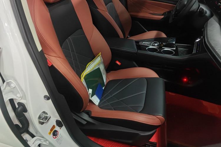 Used Changan Eado 2023 Changan Edition PLUS Blue Whale NE 1.4T GDI DCT Prestige Version