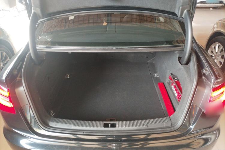 Used Audi A6L 2014 30 FSI Technology Model
