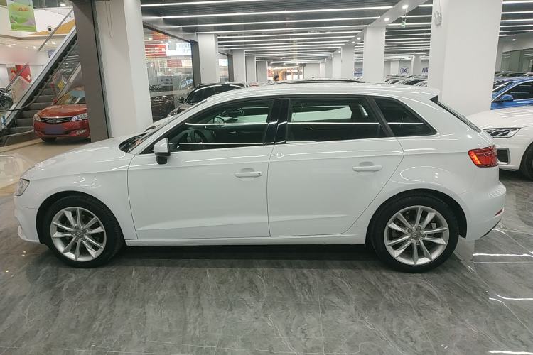 Used Audi A3 2018 30th Anniversary Edition Sportback 35 TFSI Ambition Model