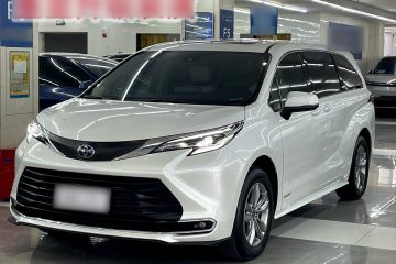 Used Toyota Sienna 2023 2.5L Hybrid Comfort Edition