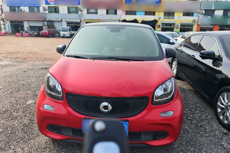 Used  forfour 2016 1.0L 52 kW Dynamic Edition
