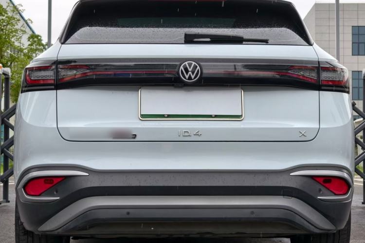 Used Volkswagen ID.4 X 2023 Pure Smart Edition