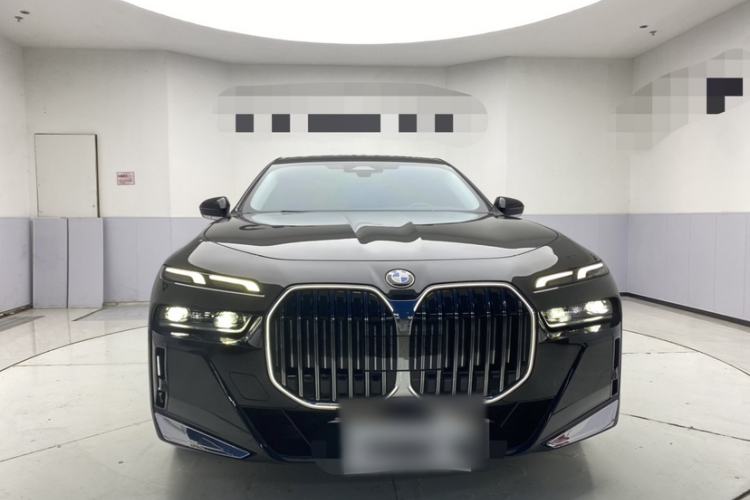 Used BMW 7 Series 2023 735Li M Sport Package