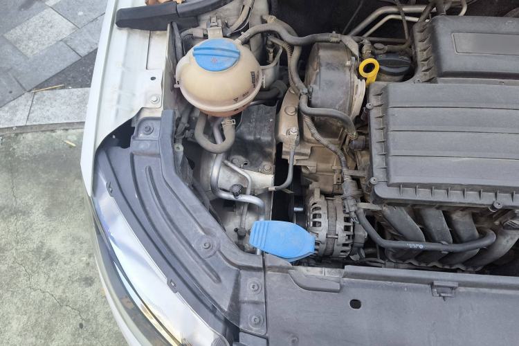 Used Skoda Rapid 2013 1.6L Automatic Smart Selection Model
