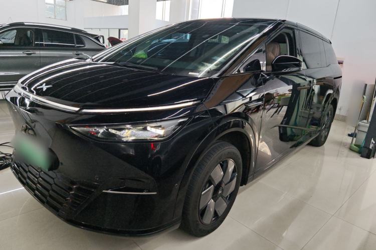 Used XPeng X9 2024 610 Long-Range Pro
