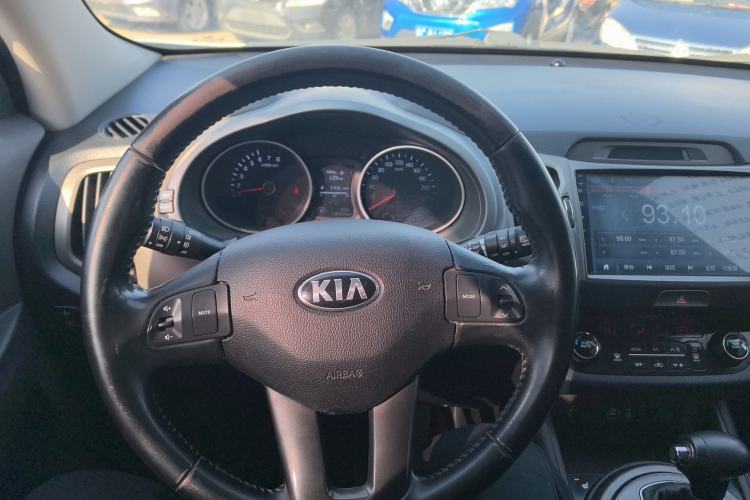 Used Kia Sportage R 2015 2.0L Automatic Two-Wheel Drive DLX Model