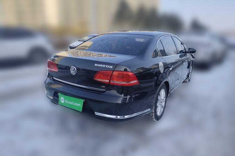 Used Volkswagen Magotan 2015 Facelift 1.8TSI Luxury Model
