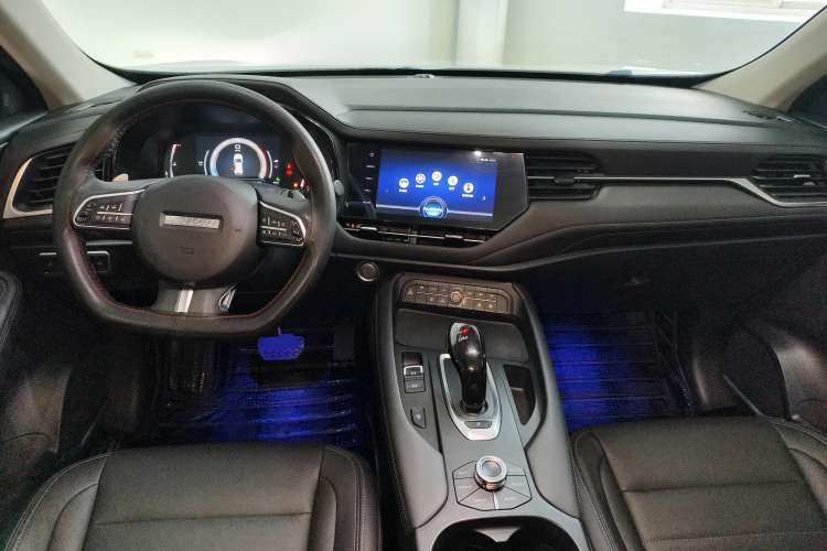 Used Haval F7 2019 2.0T Two-Wheel Drive i-Van China V standard
