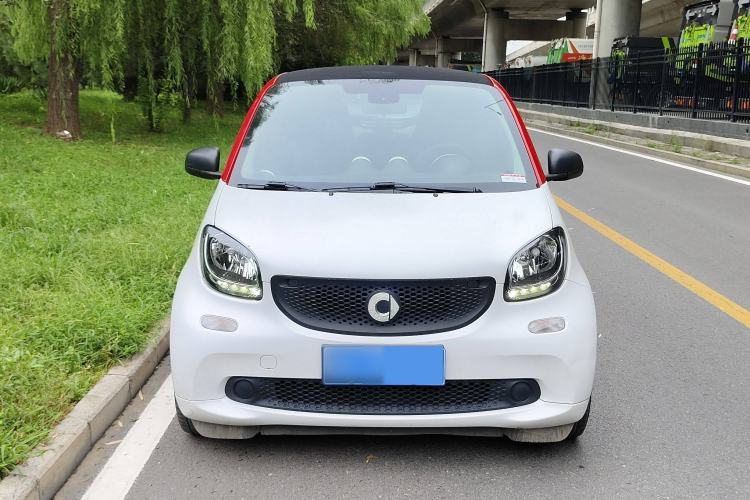Used  fortwo 2018 1.0L 52kW Hardtop Dynamic Version China V
