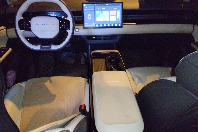 Used JETOUR Dashing 2023 1.6T DCT King PRO
