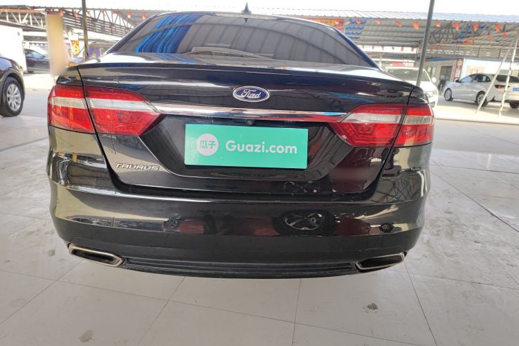 Used Ford Taurus 2017 EcoBoost 180 Luxury Model
