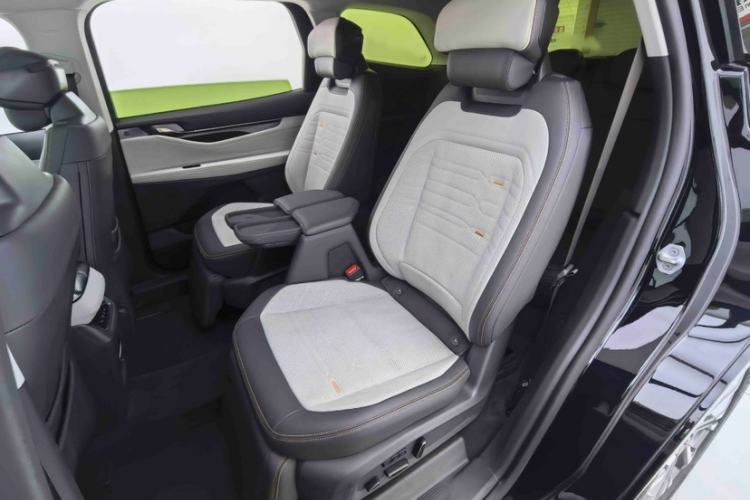 Used Ford Edge 2023 Ford Explorer L 2.0T EcoBoost Four-Wheel Drive 7-Seater Supreme Model