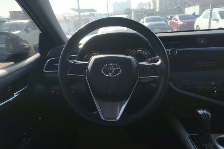 Used Toyota Camry 2019 Revised Version Dual-Engine 2.5 HG Luxury Edition
