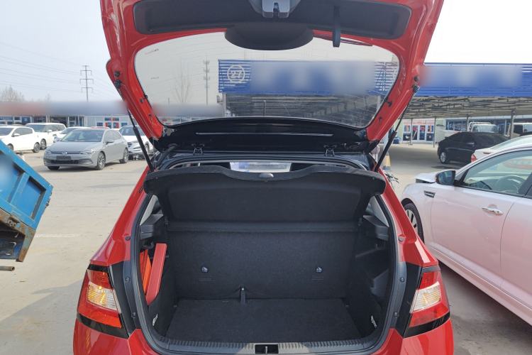 Used Skoda Fabia 2017 1.6L Automatic Sport Edition
