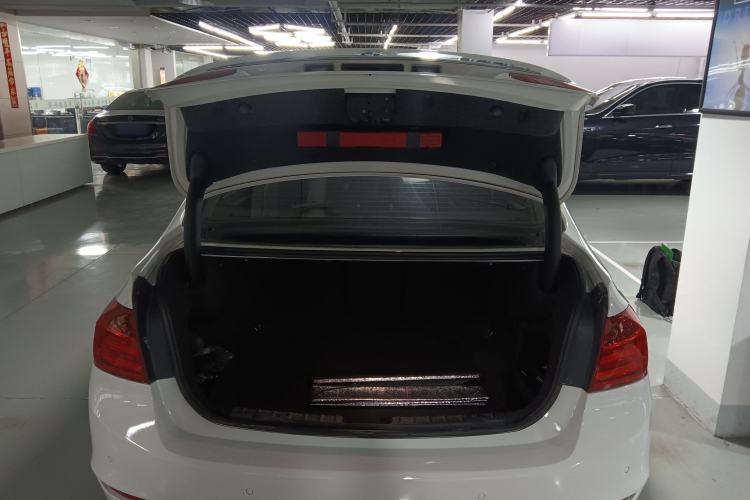 Used BMW 3 Series 2014 320Li Fashion Model
