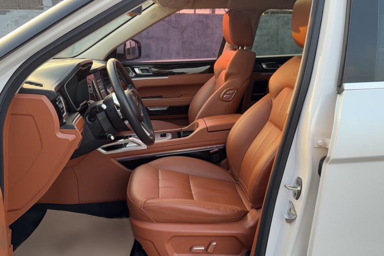 Used Zotye T700 2017 1.8T Dual-Clutch Prestige Model