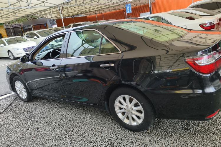 Used Toyota Camry 2016 Dual-Engine 2.5 HG 10th Anniversary Deluxe Navigation Edition
