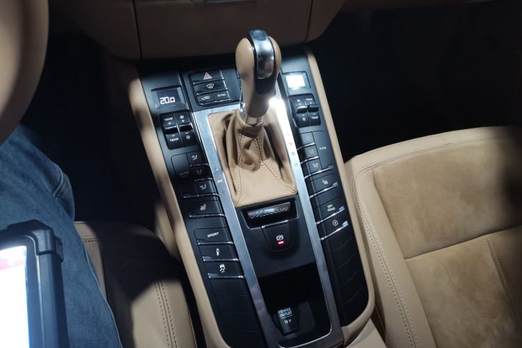 Used Porsche Macan 2014 Macan 2.0T