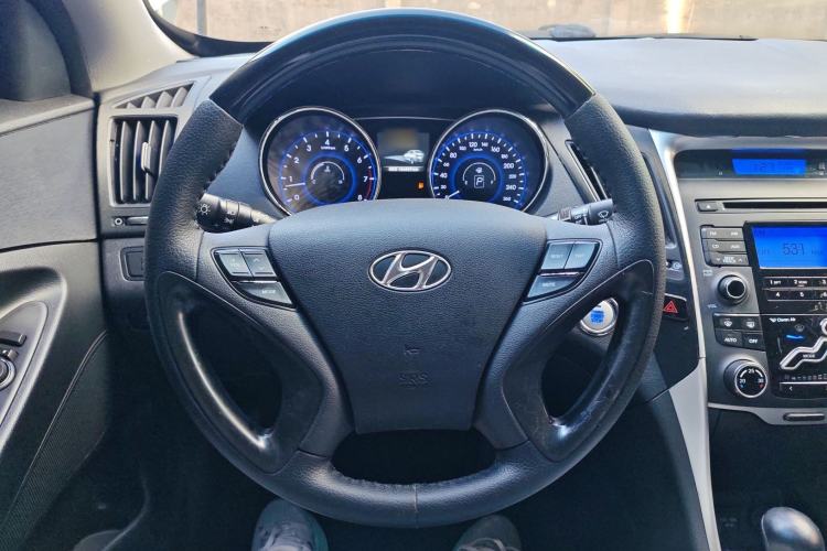 Used Hyundai Sonata 2014 2.4L Automatic Leading Edition China IV Standard
