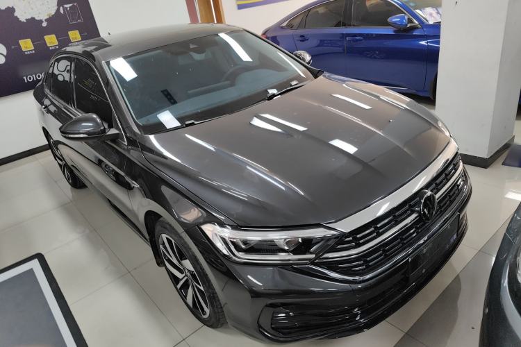 Used Volkswagen Sagitar 2024 300TSI DSG Excellence Edition
