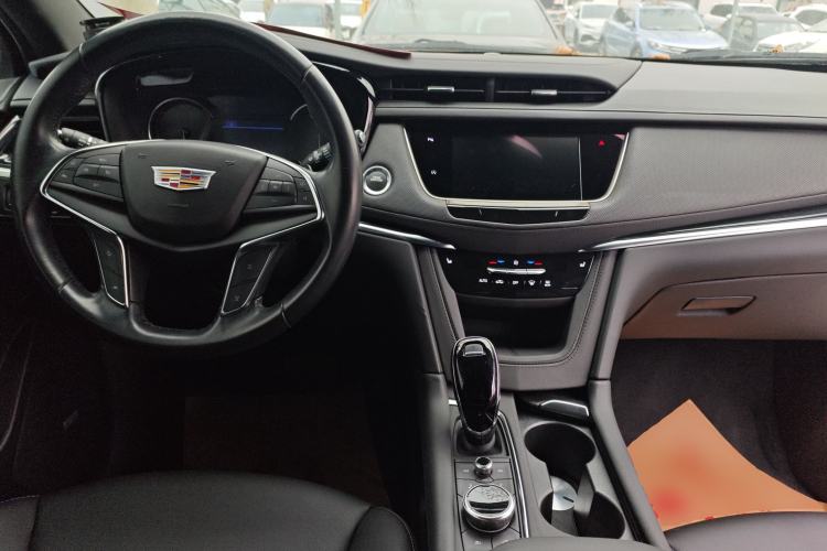 Used Cadillac XT5 2023 2.0T Two-Wheel-Drive Fashion Edition
