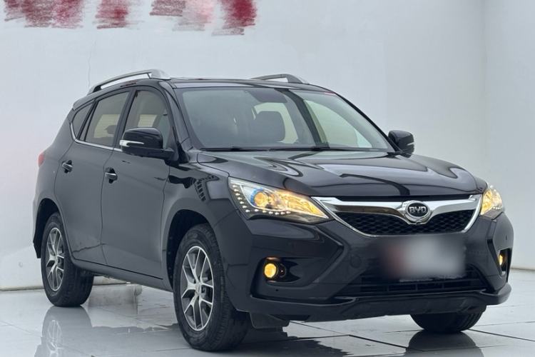 Used BYD Song 2016 1.5TI Manual Luxury Model
