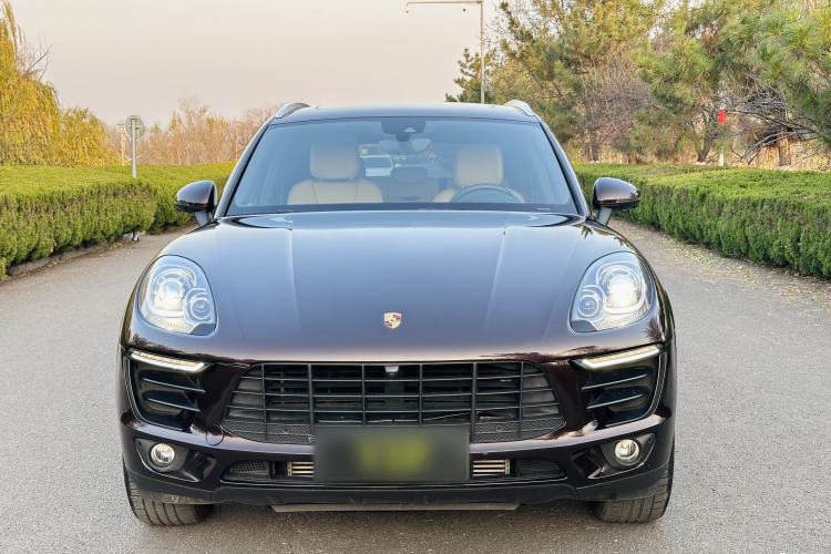 Used Porsche Macan 2017 Macan 2.0T
