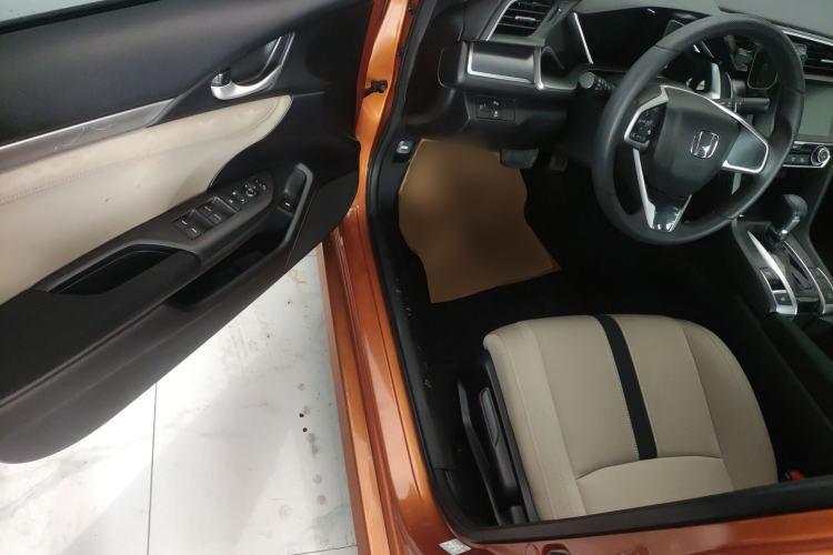 Used Honda Civic 2016 220TURBO CVT Luxury Edition