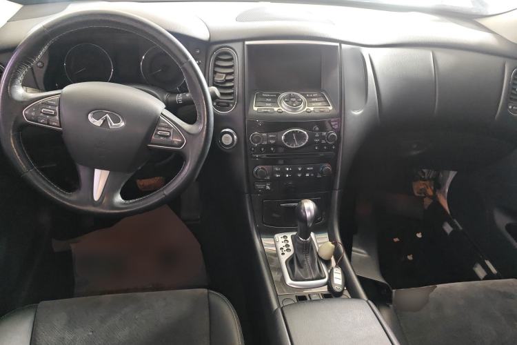 Used Infiniti QX50 2015 2.5L Comfort Edition