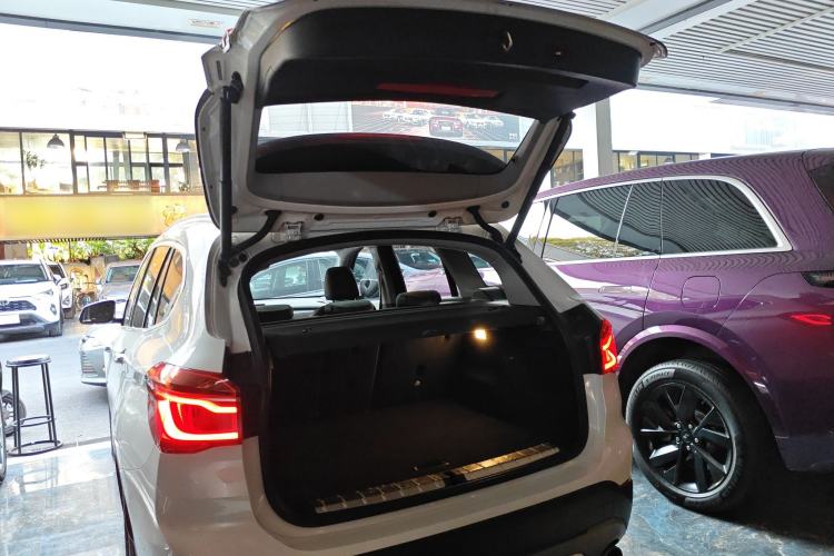 Used BMW X1 2018 xDrive20Li Luxury Edition
