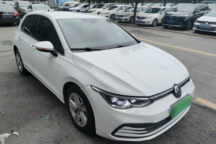 Used Volkswagen Golf 2023 200TSI DSG
