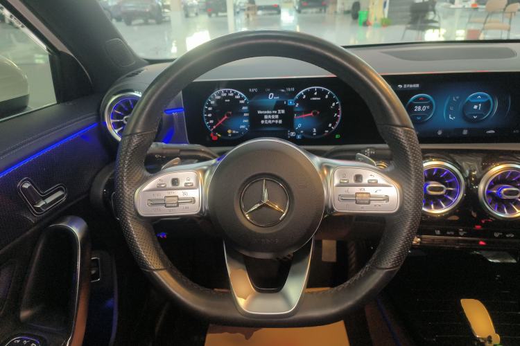 Used Mercedes-Benz A-Class 2020 Restyled A 200 L Sport Sedan Fashion Version