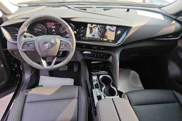 Used Buick Envision 2022 Facelift Encore S 652T Two-Wheel-Drive Luxury Model
