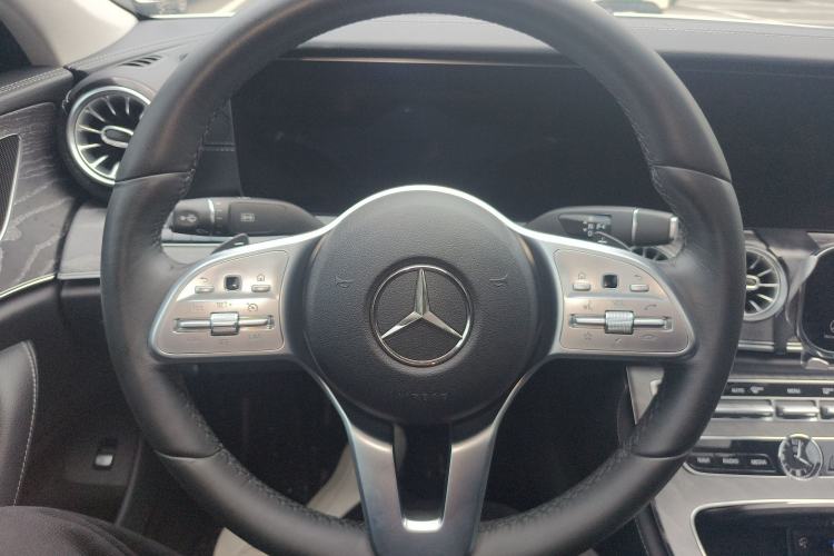 Used Mercedes-Benz CLS 2018 CLS 300 Dynamic Edition
