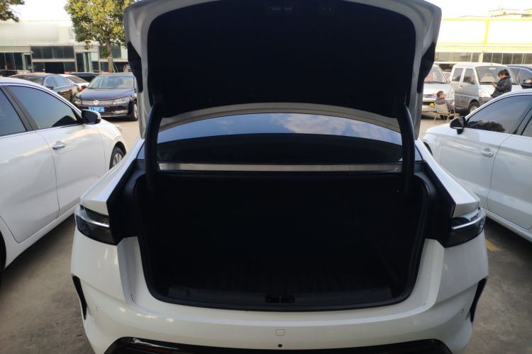 Used BYD Seal 2022 700 km Long-Range Rear-Wheel-Drive Version
