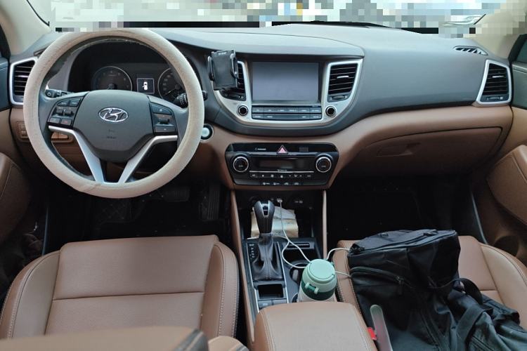 Used Hyundai Tucson 2015 1.6T Dual-Clutch Two-Wheel-Drive Smart Model
