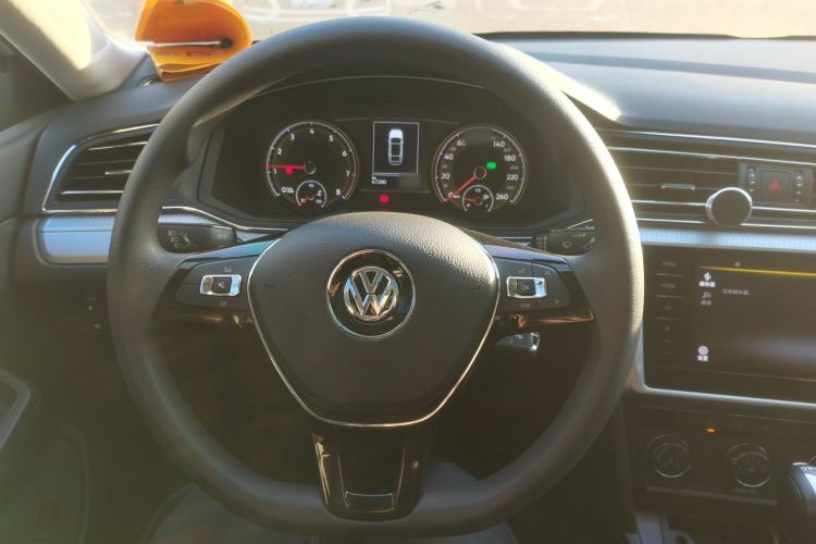 Used Volkswagen Lamando 2021 230TSI DSG Fashion Edition
