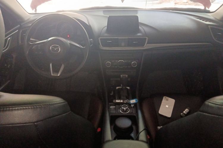 Used Mazda Mazda 3 Axela 2017 Sedan 1.5L Automatic Luxury Model Emission Standard China V
