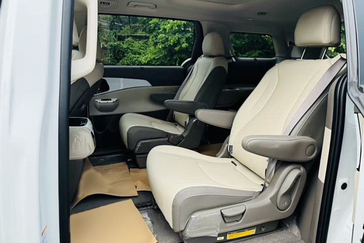 Used Kia Carnival 2021 2.0T Luxury Tech Edition
