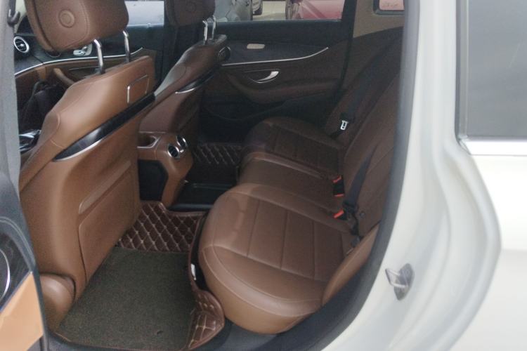 Used Mercedes-Benz E-Class 2017 E 300 L Sporty and Stylish Model
