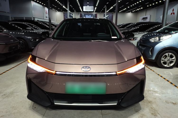 Used Toyota bZ3 2023 616 km Long-Range Premium
