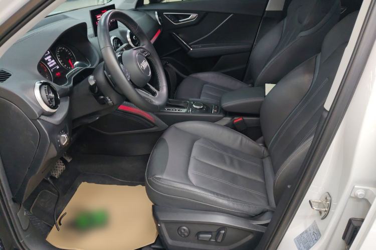 Used Audi Q2L 2024 35TFSI Fashionable and Elegant Version
